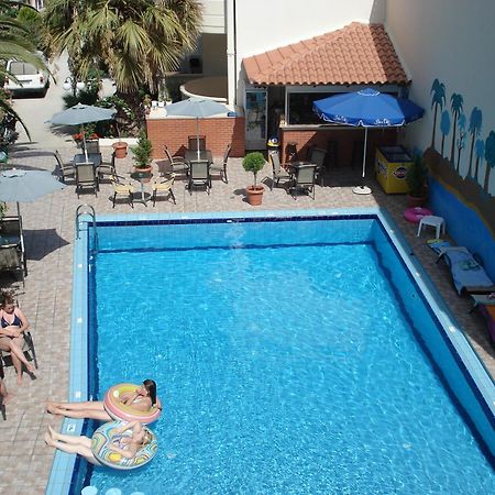 Akatos Hotel Agia Marina  Luaran gambar