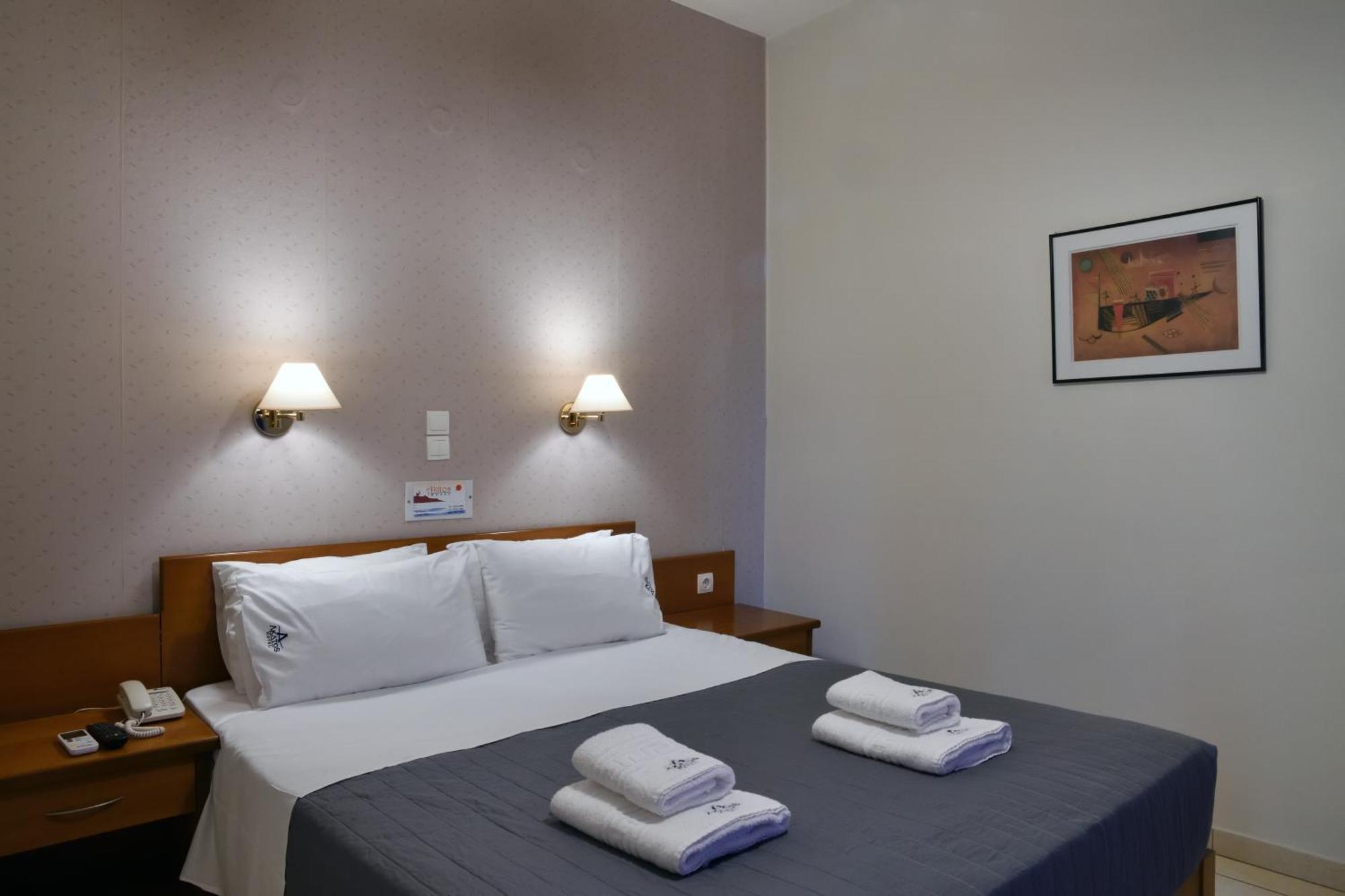 Akatos Hotel Agia Marina  Luaran gambar