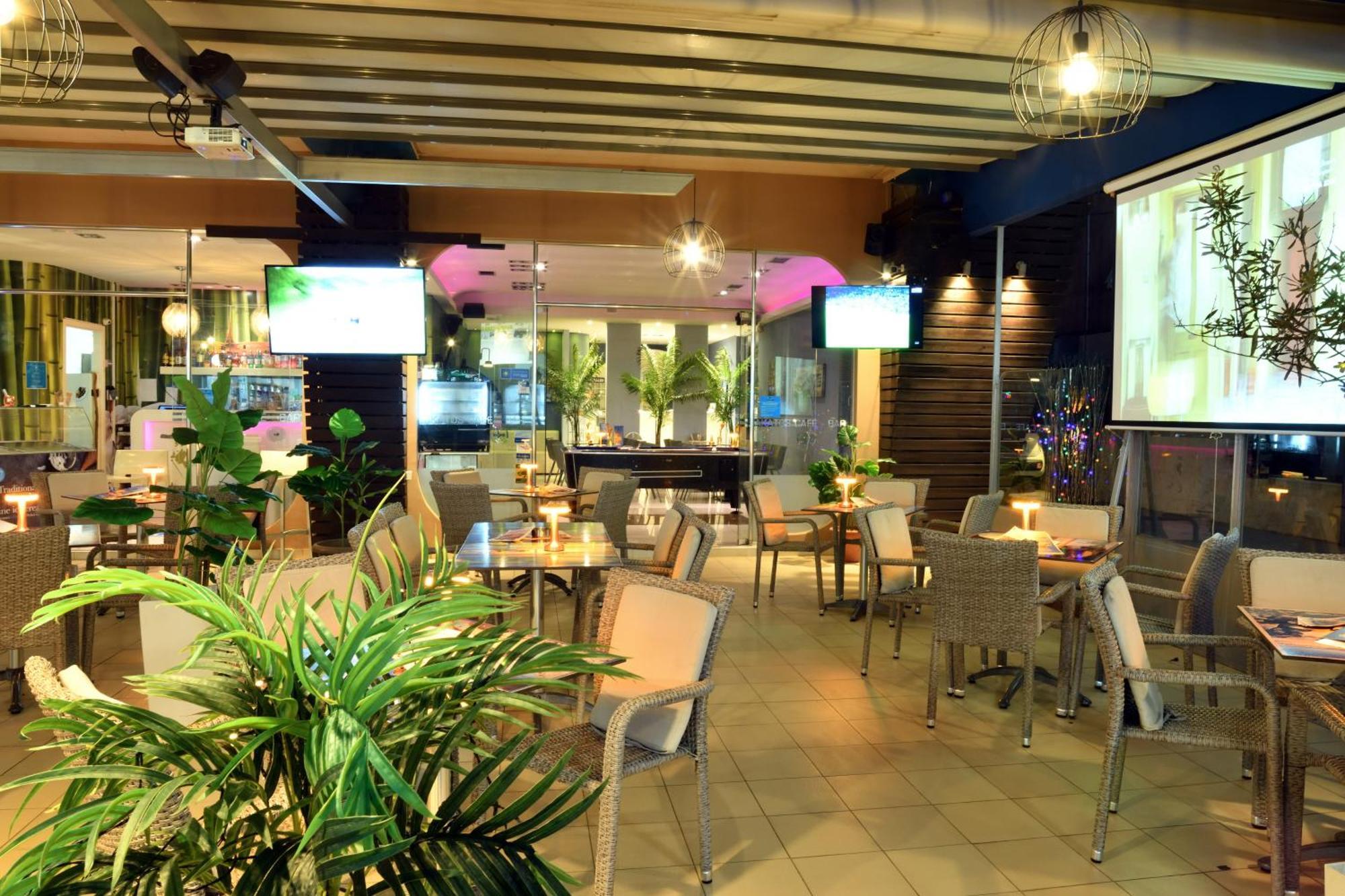 Akatos Hotel Agia Marina  Luaran gambar