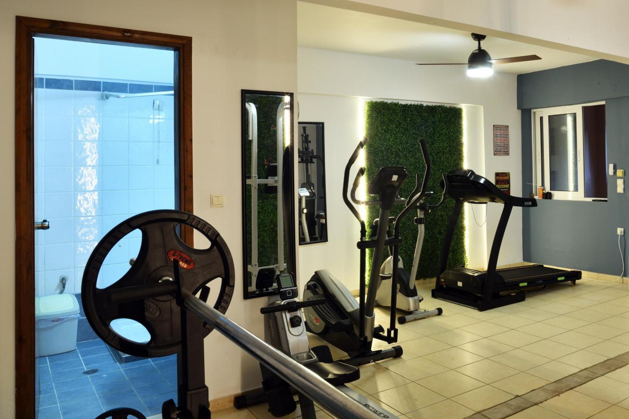 Akatos Hotel Agia Marina  Luaran gambar